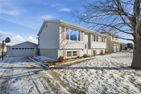3270 28th Ave Marion IA 52302