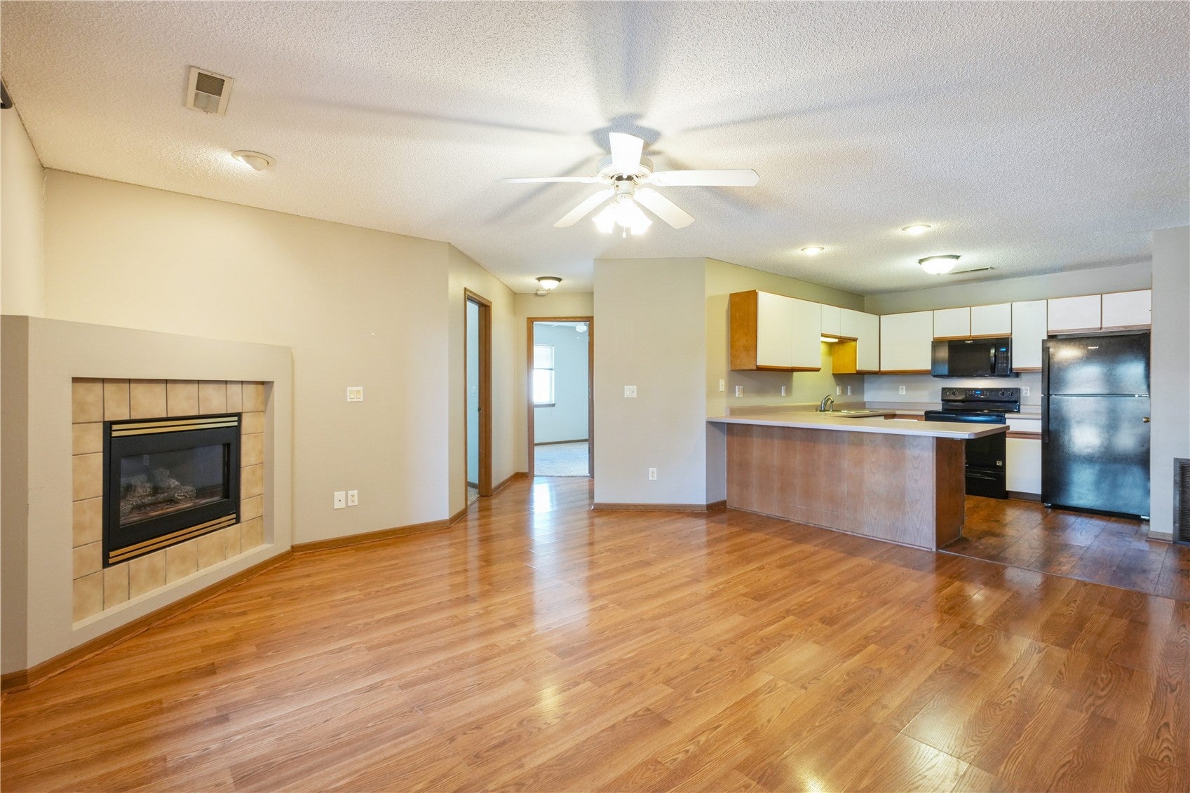 560 Augusta Circle #9
