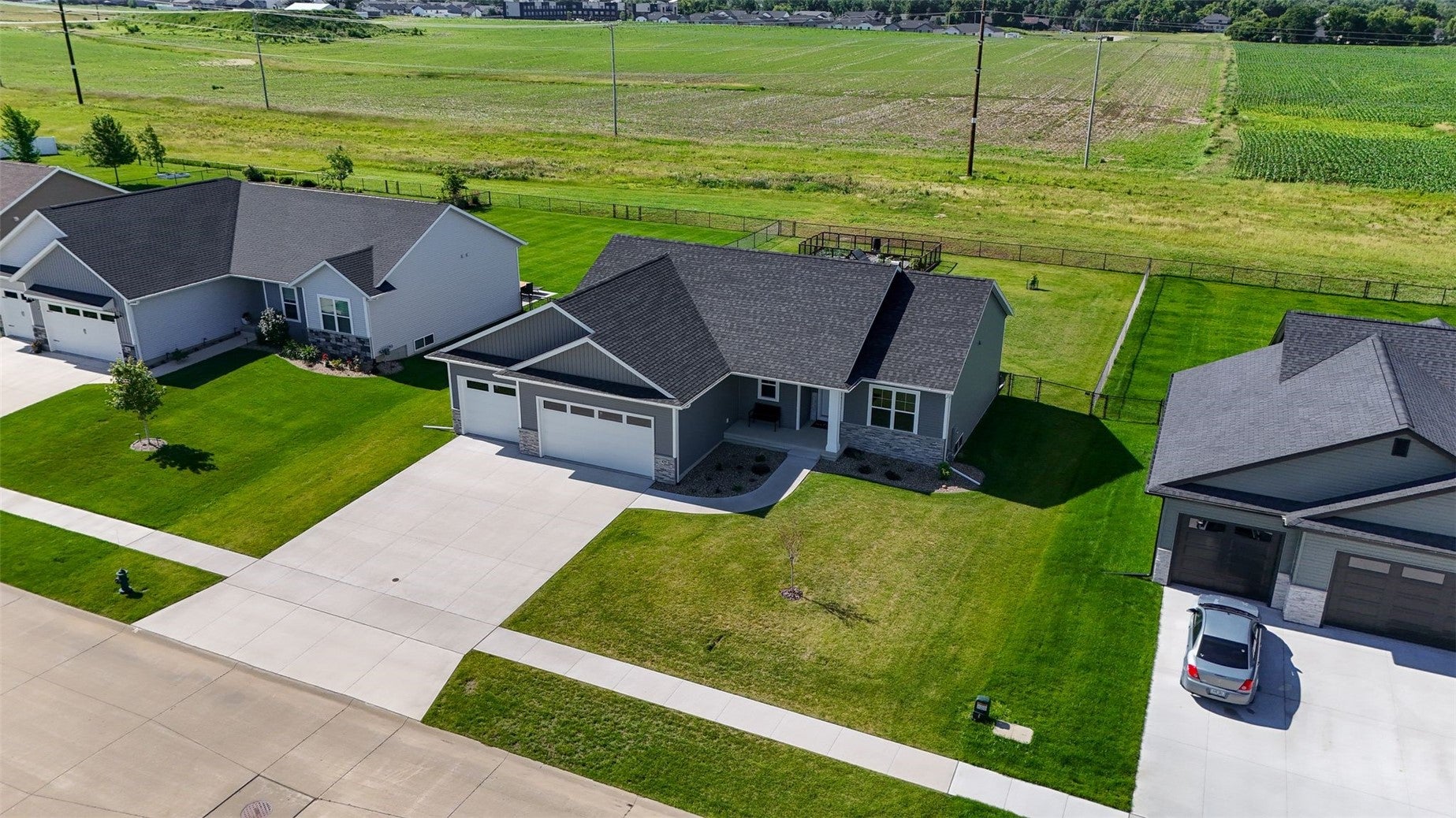 425 Dutch Drive