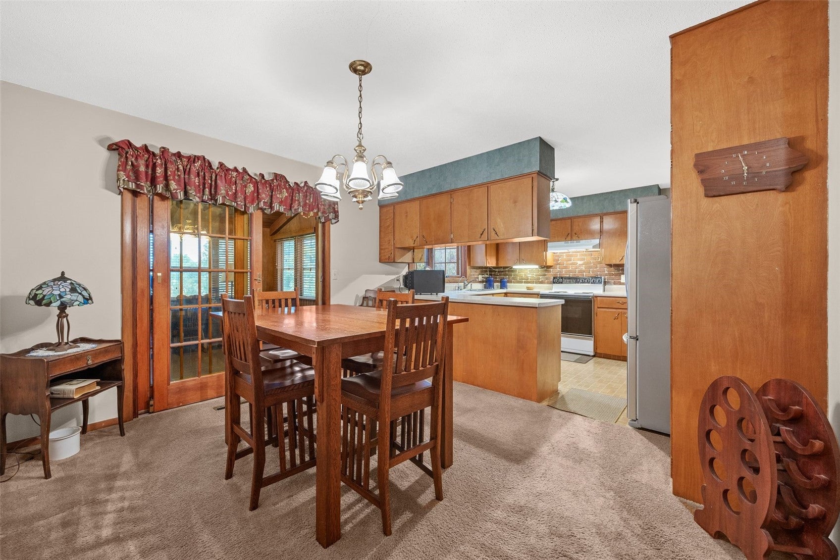 695 Eastview Drive