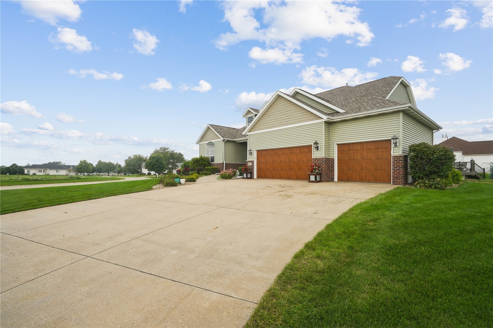 2870 Hunters Ridge Rd