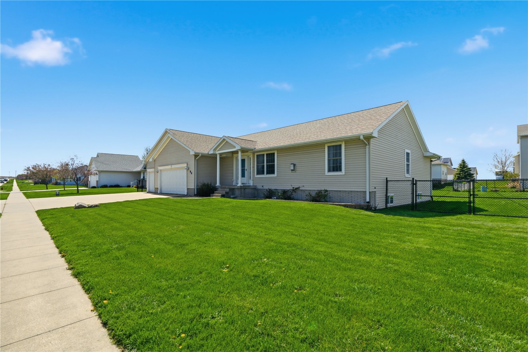 89 Cardinal Avenue NE