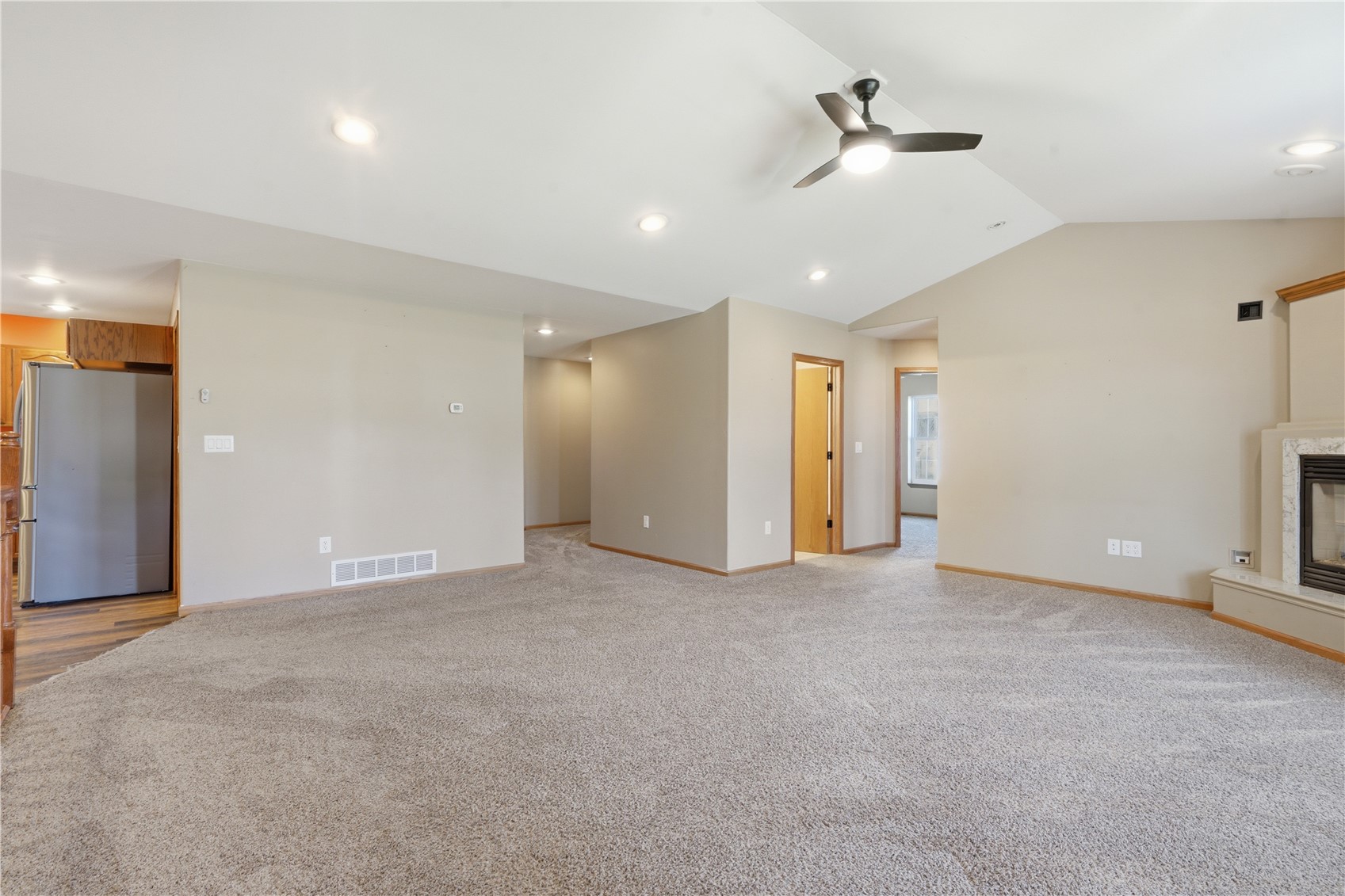 89 Cardinal Avenue NE