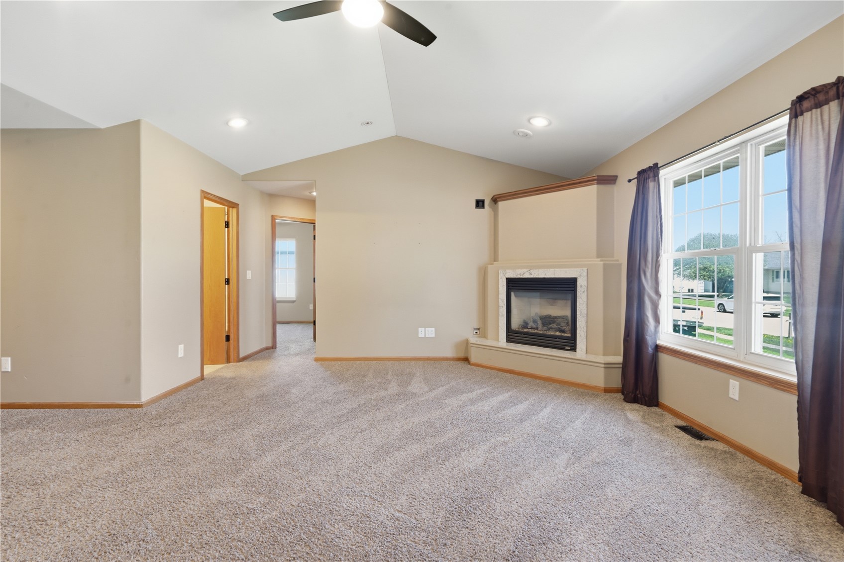 89 Cardinal Avenue NE