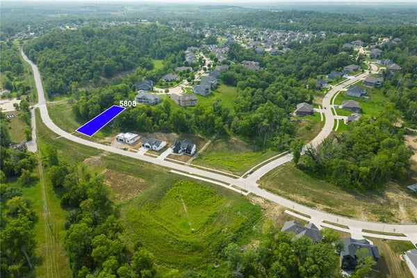 5808 SEMINOLE VALLEY TRL NE, CEDAR RAPIDS, IA 52411 - Image bf384a536a3b6de8e6014d5c19eb36f0/722740276