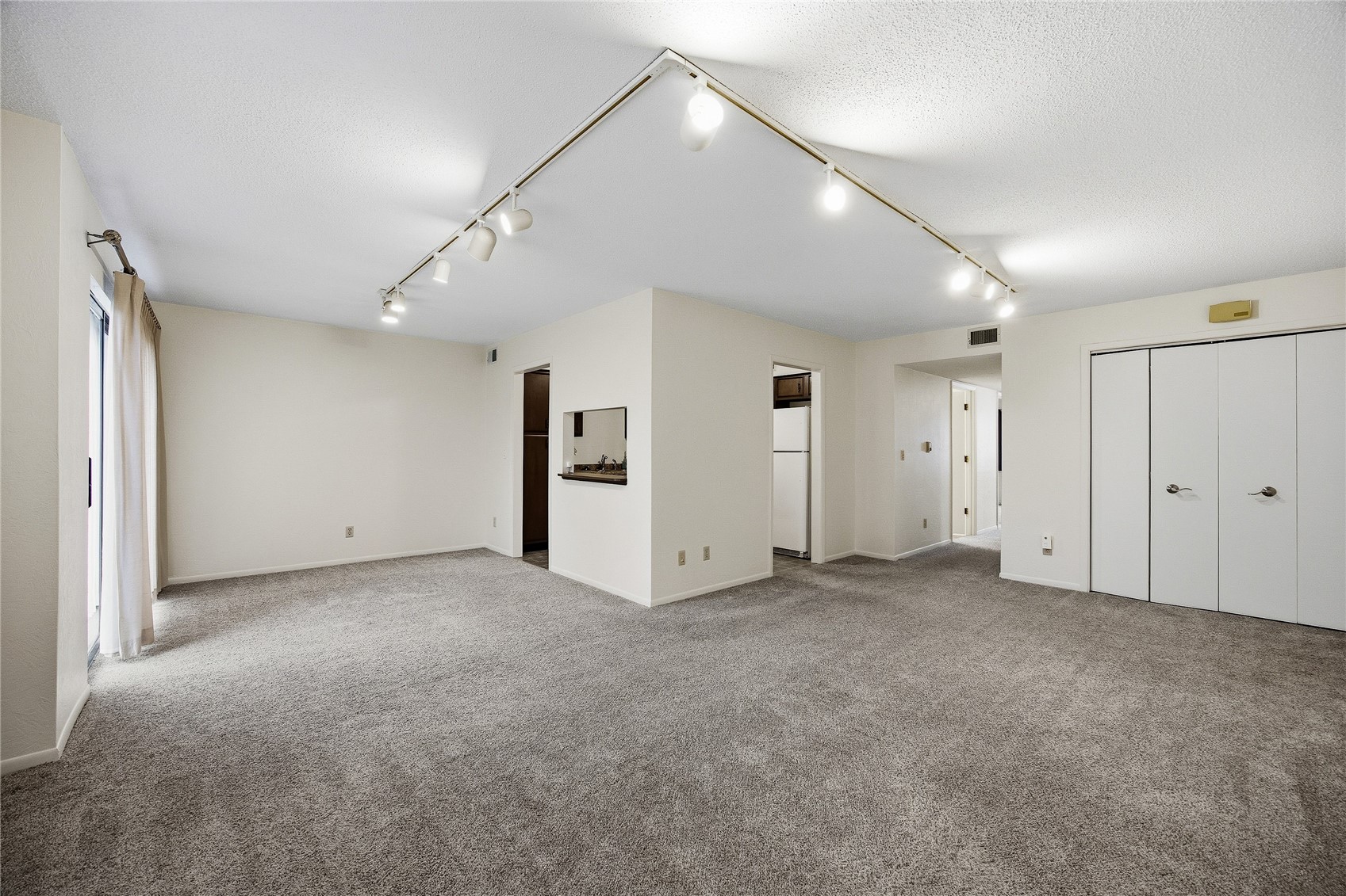 830 Kerry Lane SE 19