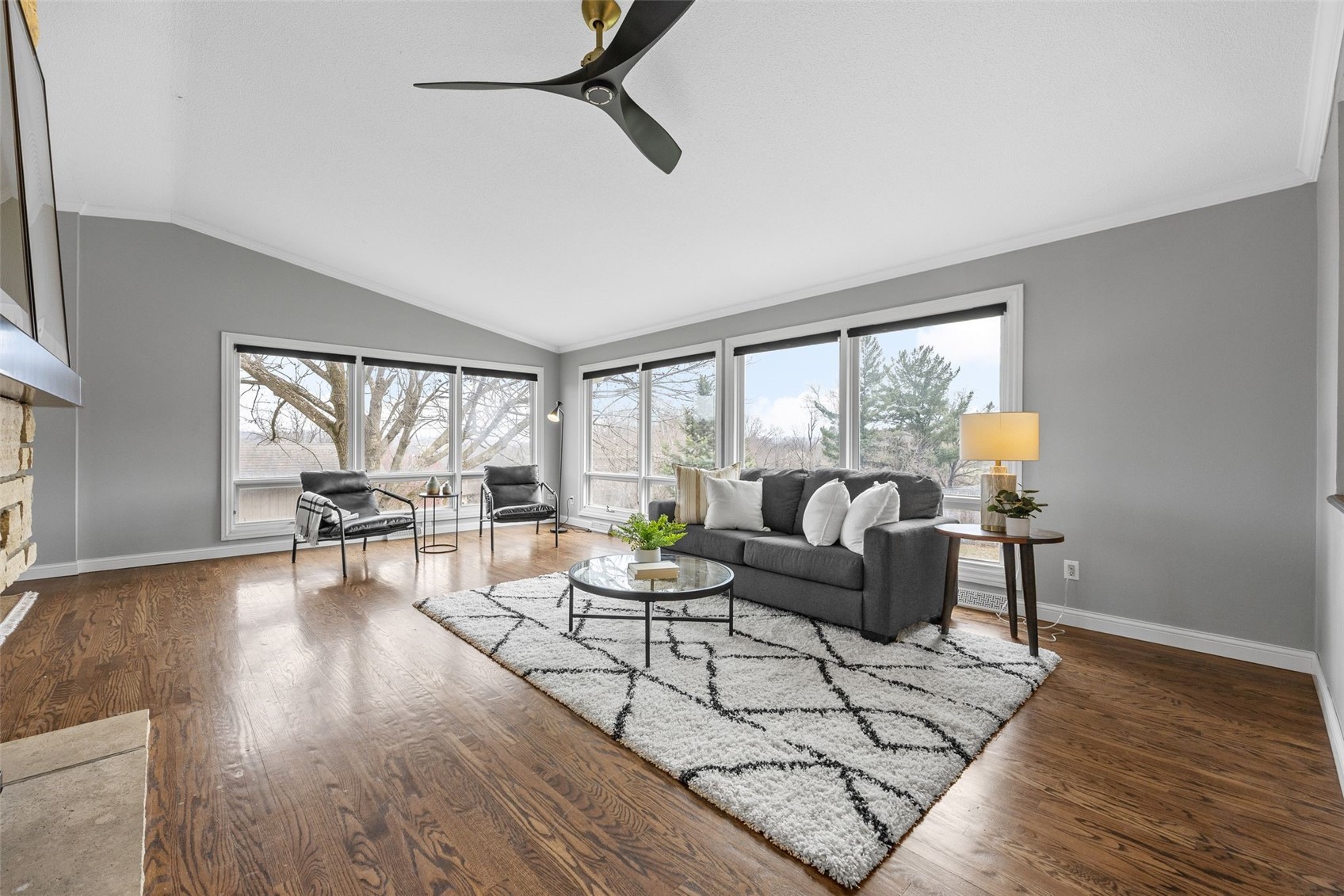 22 Fairview Knoll NE