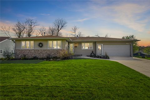 3929 Nancy Jane Lane Cedar Rapids IA 52402