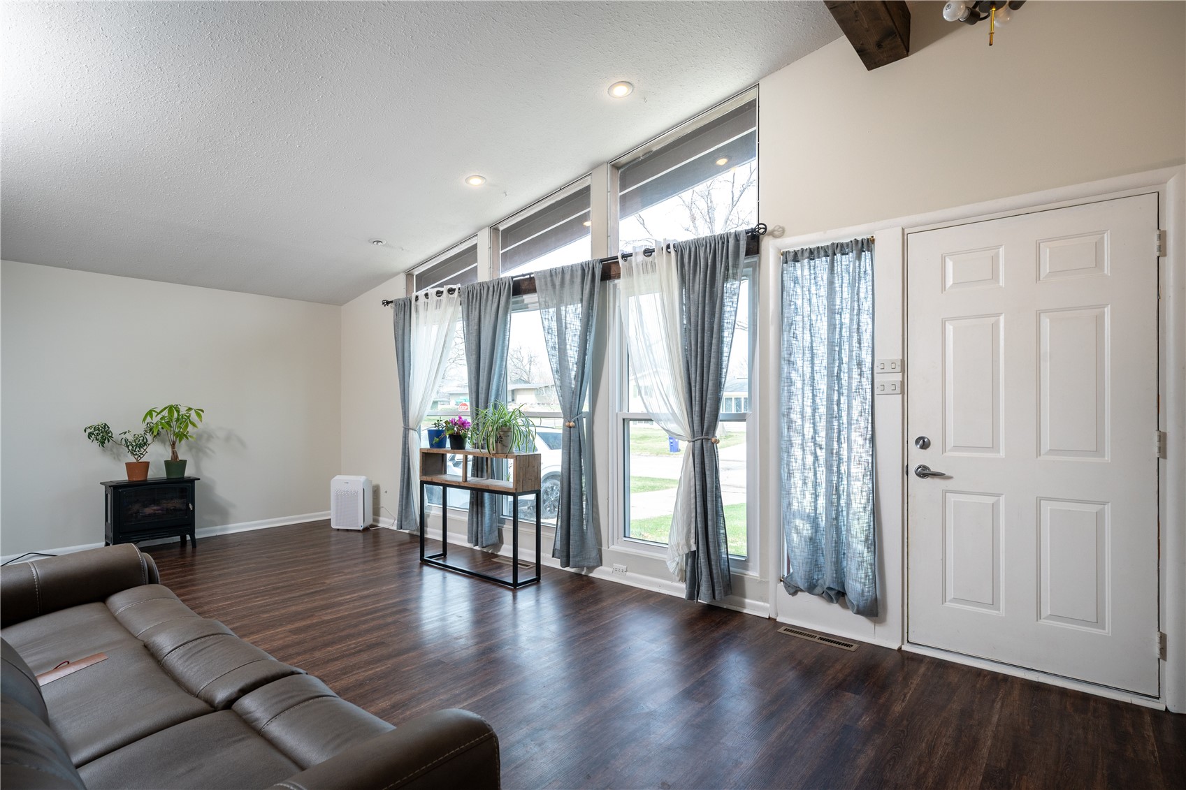 2237 Evergreen Street NE