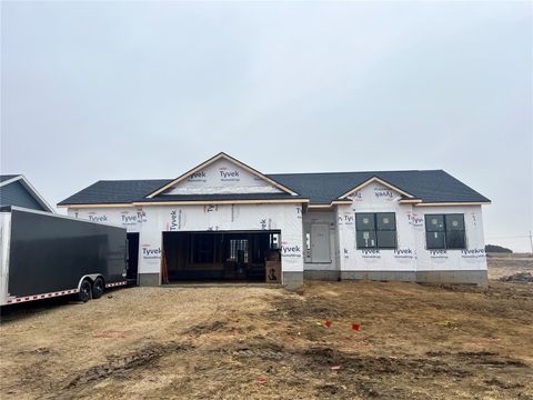 7515 Country Ridge Drive NW Cedar Rapids IA 52405