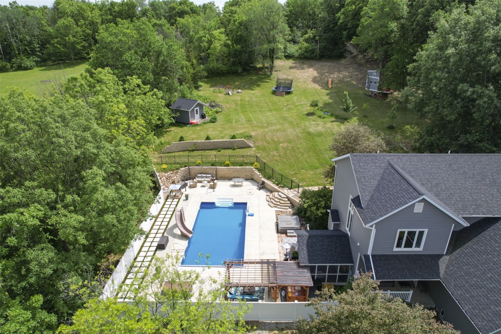 1432 Hickory Hollow Road NE