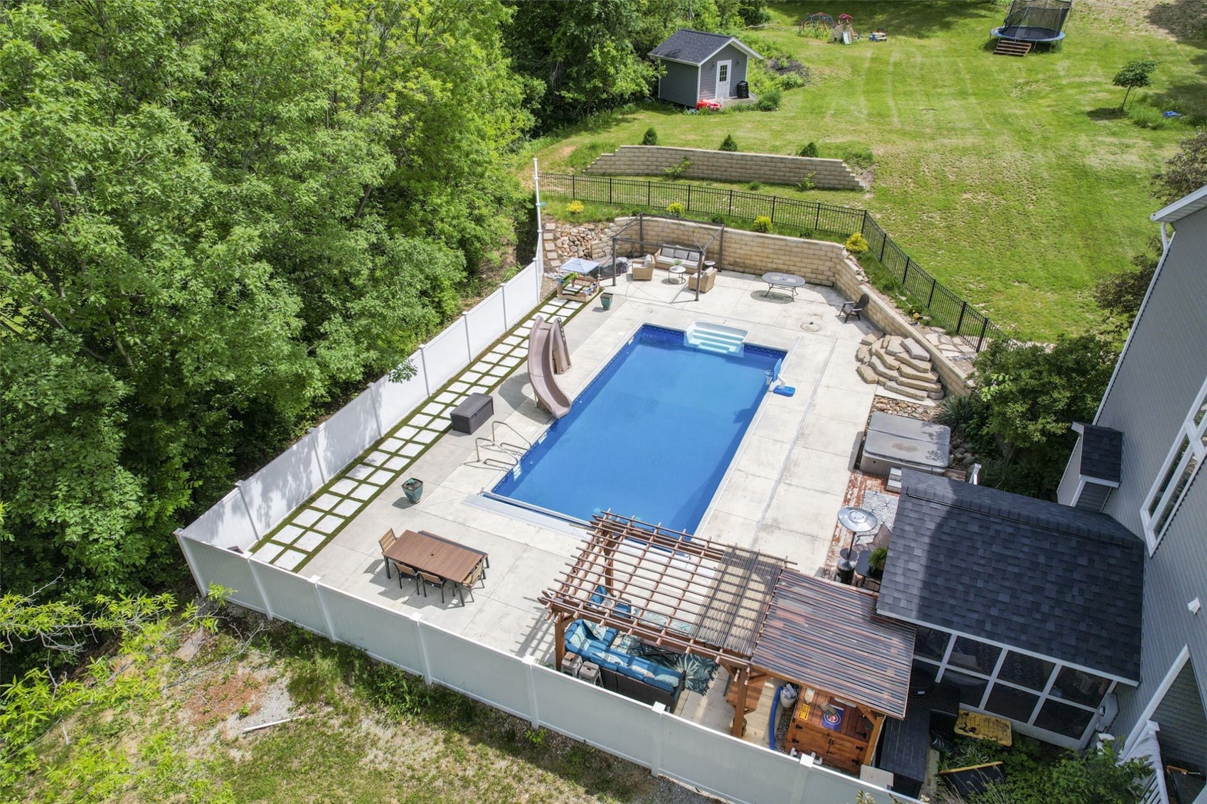 1432 Hickory Hollow Road NE