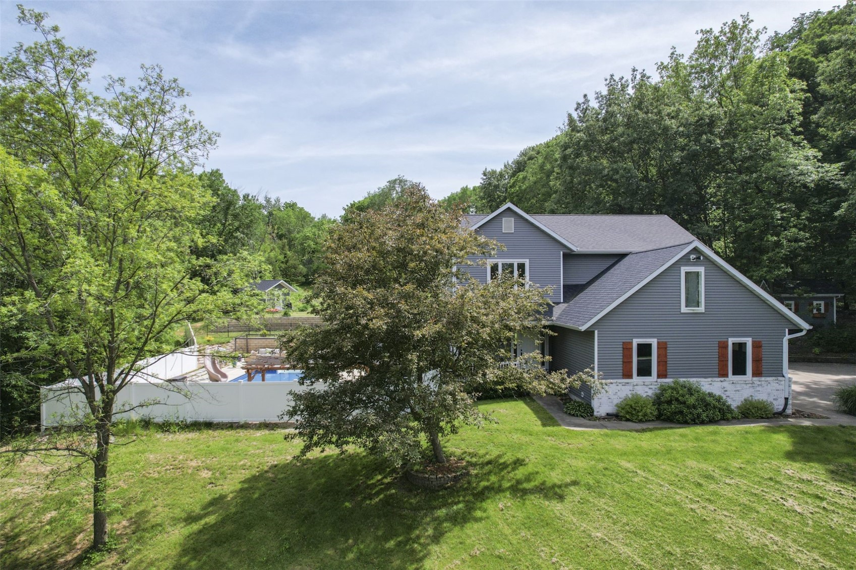 1432 Hickory Hollow Road NE