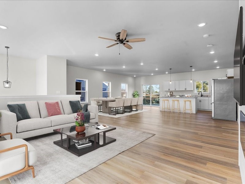 425 N Stewart Street