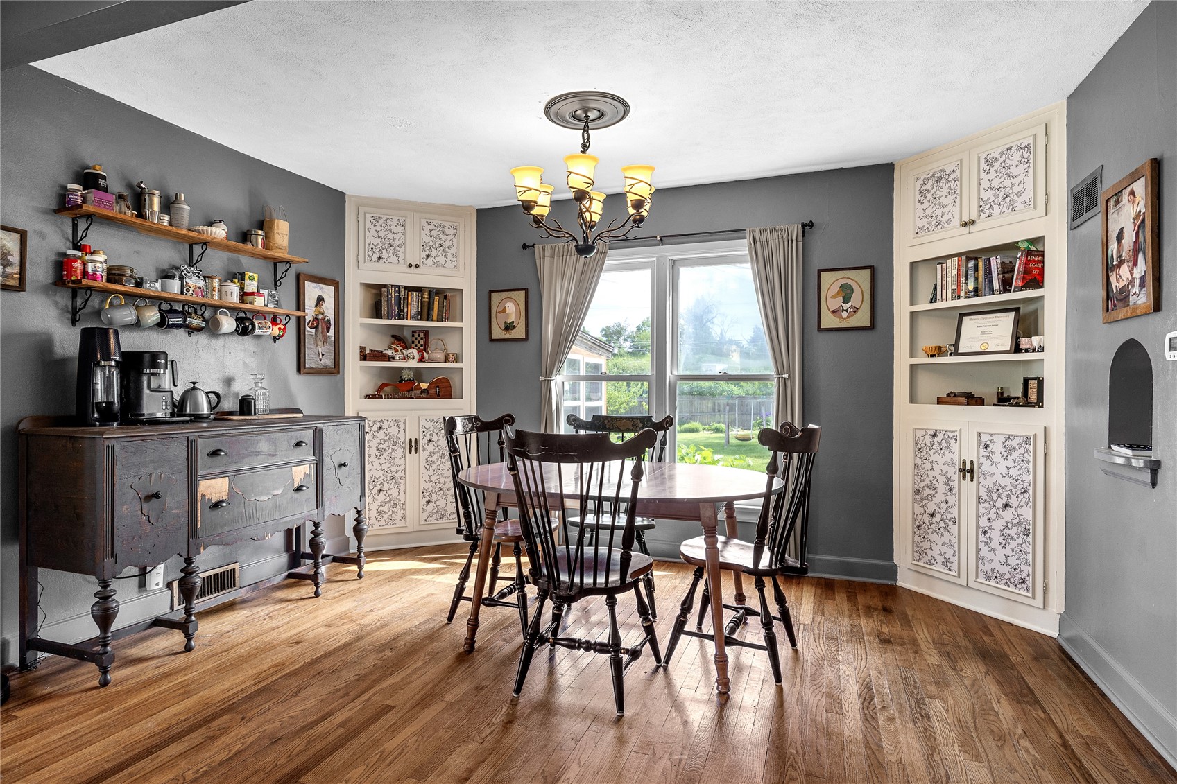2617 Country Club Parkway SE