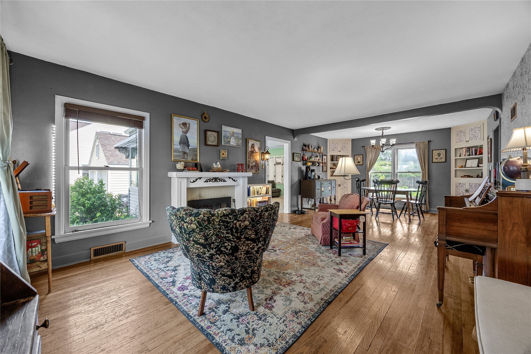 2617 Country Club Parkway SE