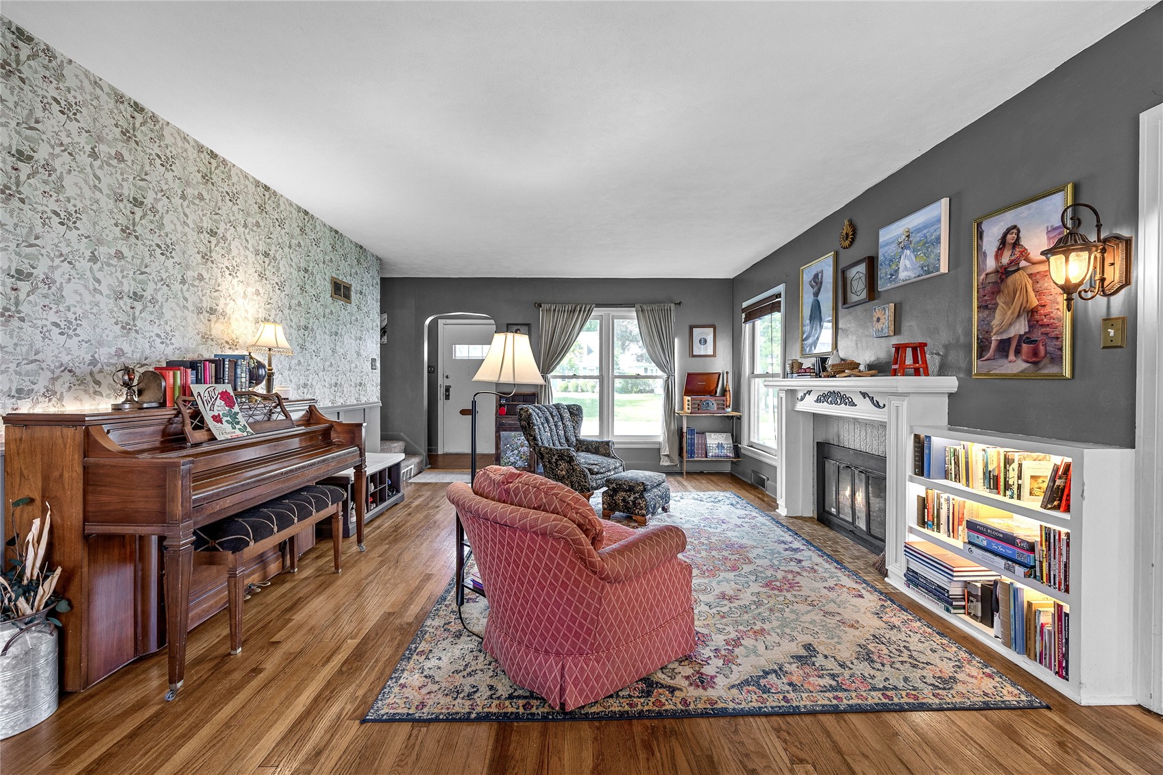 2617 Country Club Parkway SE