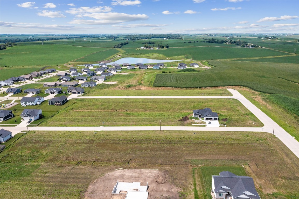 Photo 1 of 5 — 1433 Deerfield Drive, Fairfax, IA 52228