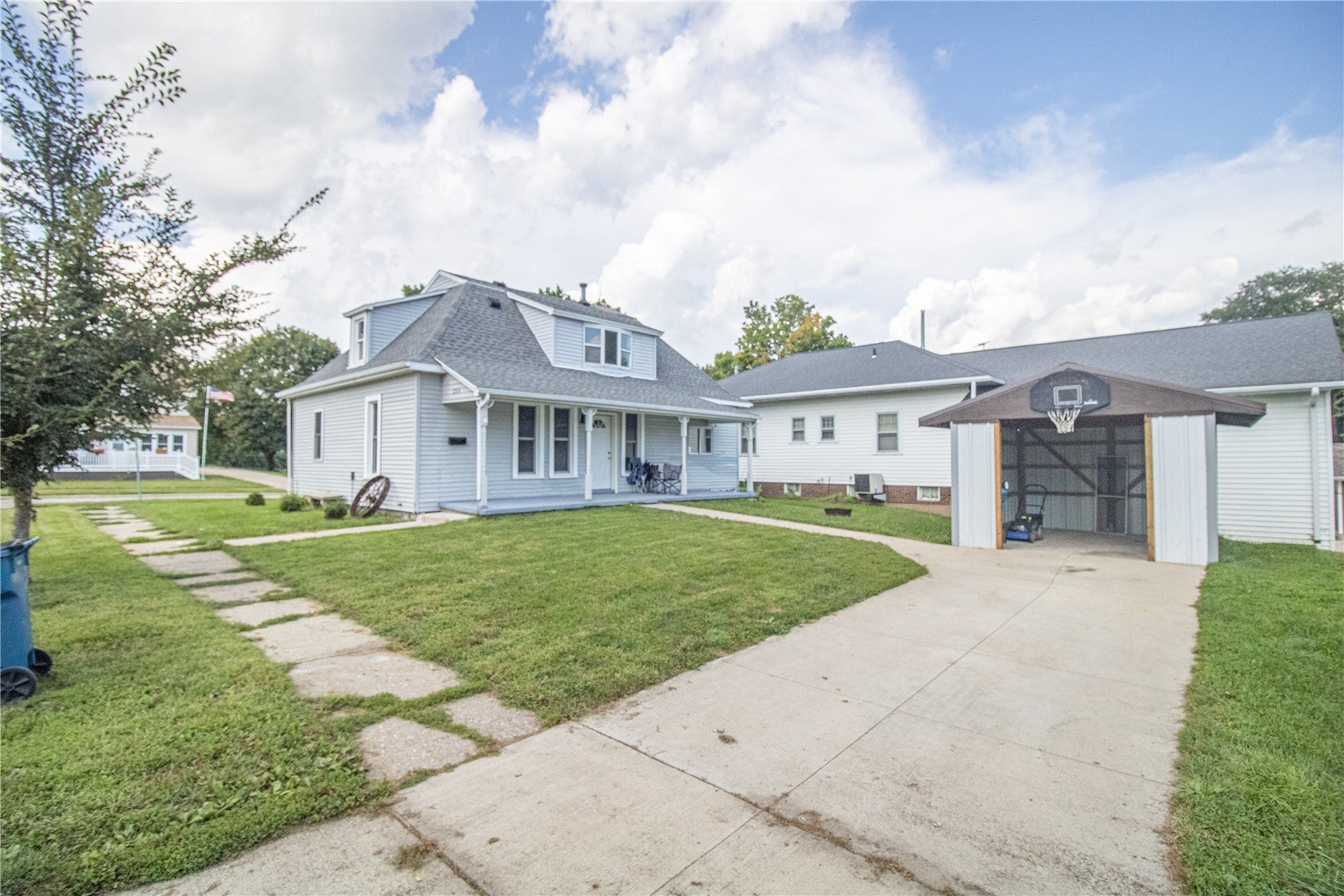 250 N Elm Street
