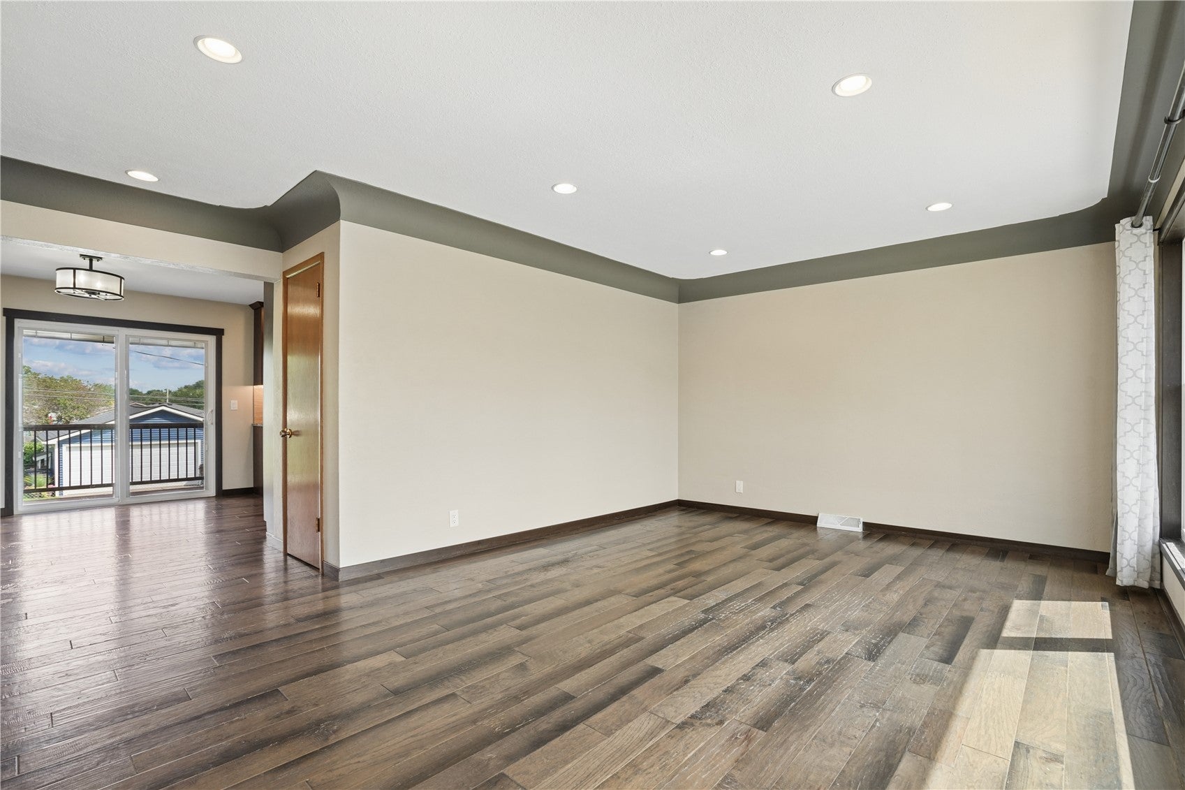 119 La Salle Drive SW
