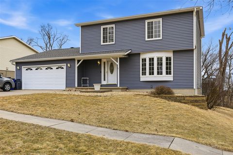3008 Circle Hill Court NE Cedar Rapids IA 52402