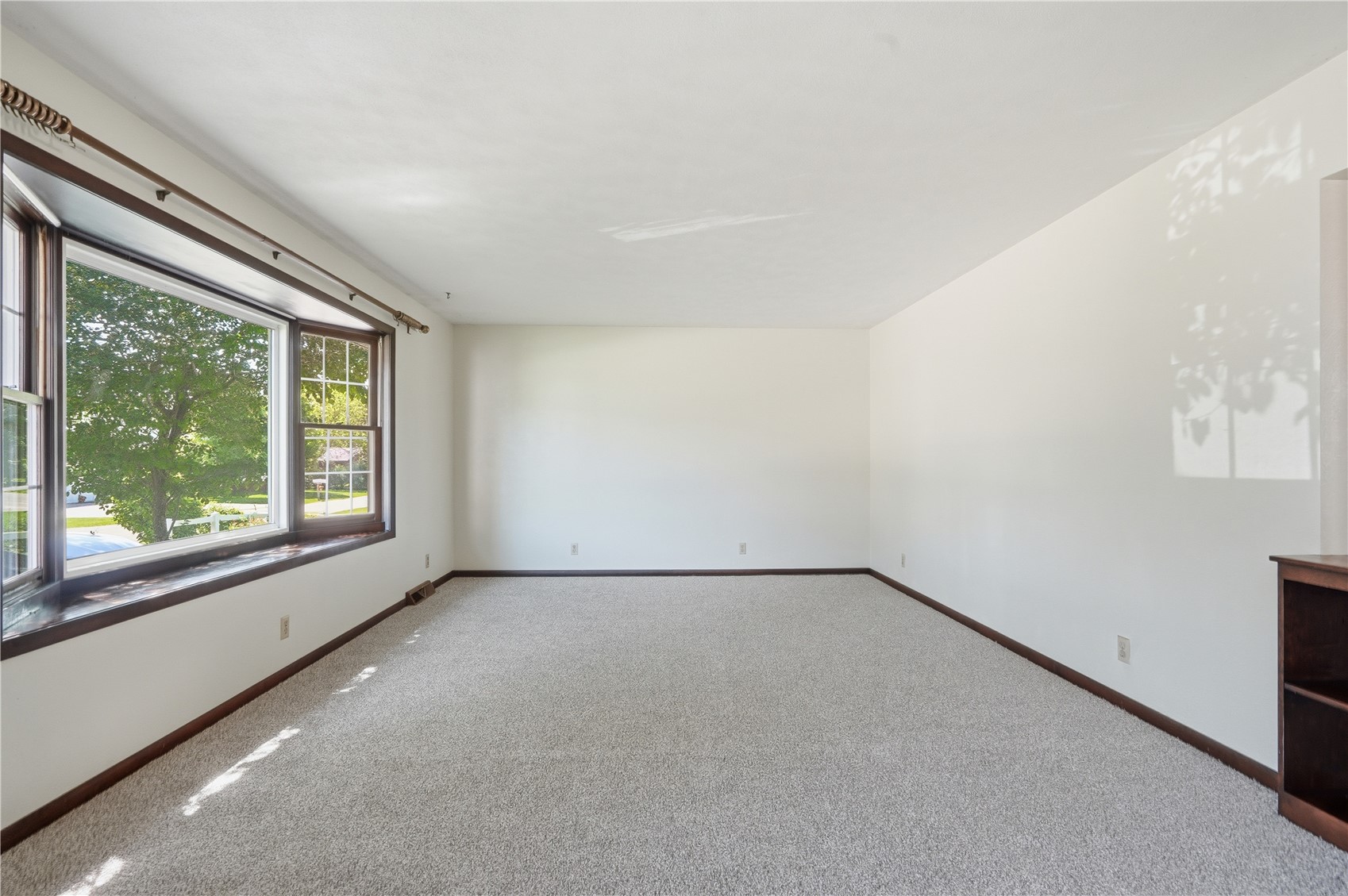 553 6th Street N