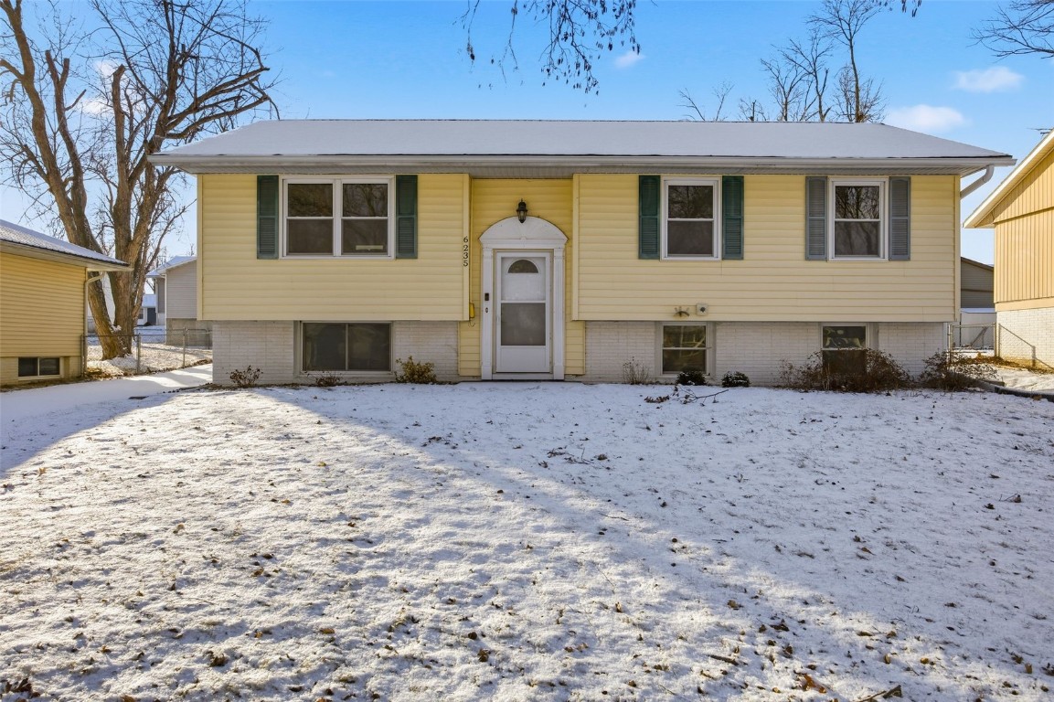 6235 Eastview Avenue SW