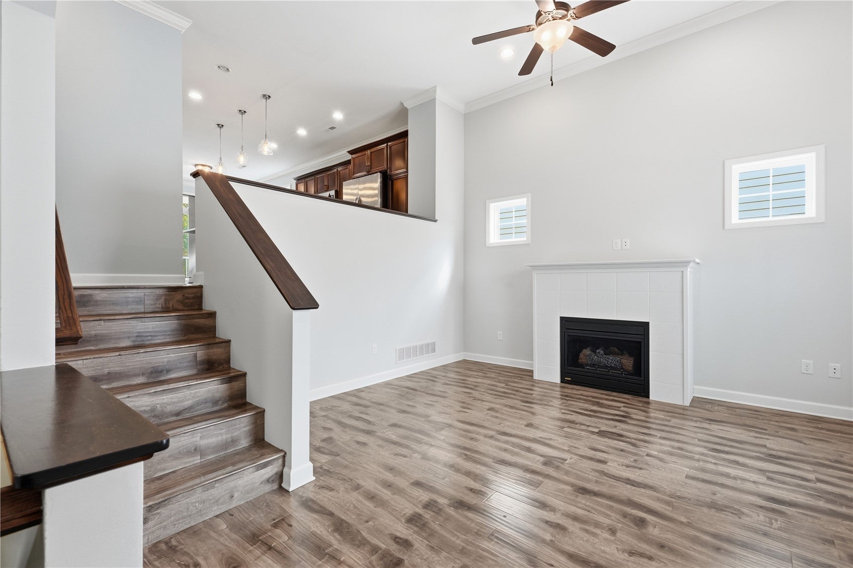 628 Walker Cir