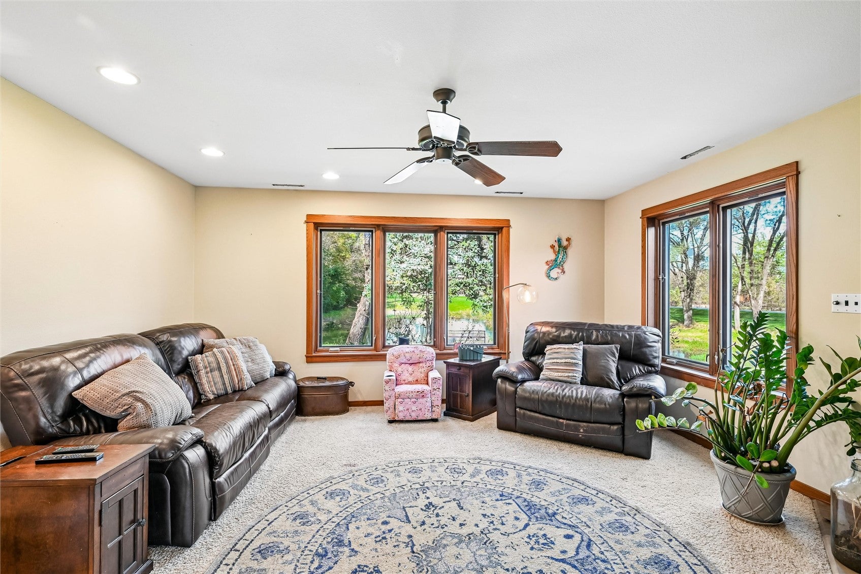 5739 22nd Ave Trail