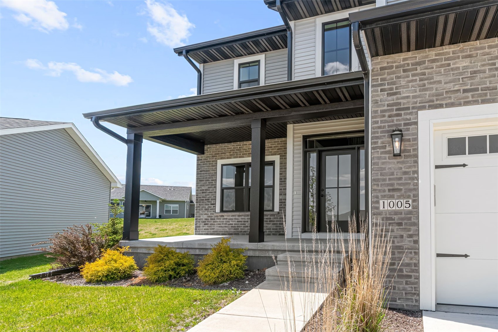 1005 Thomas Circle