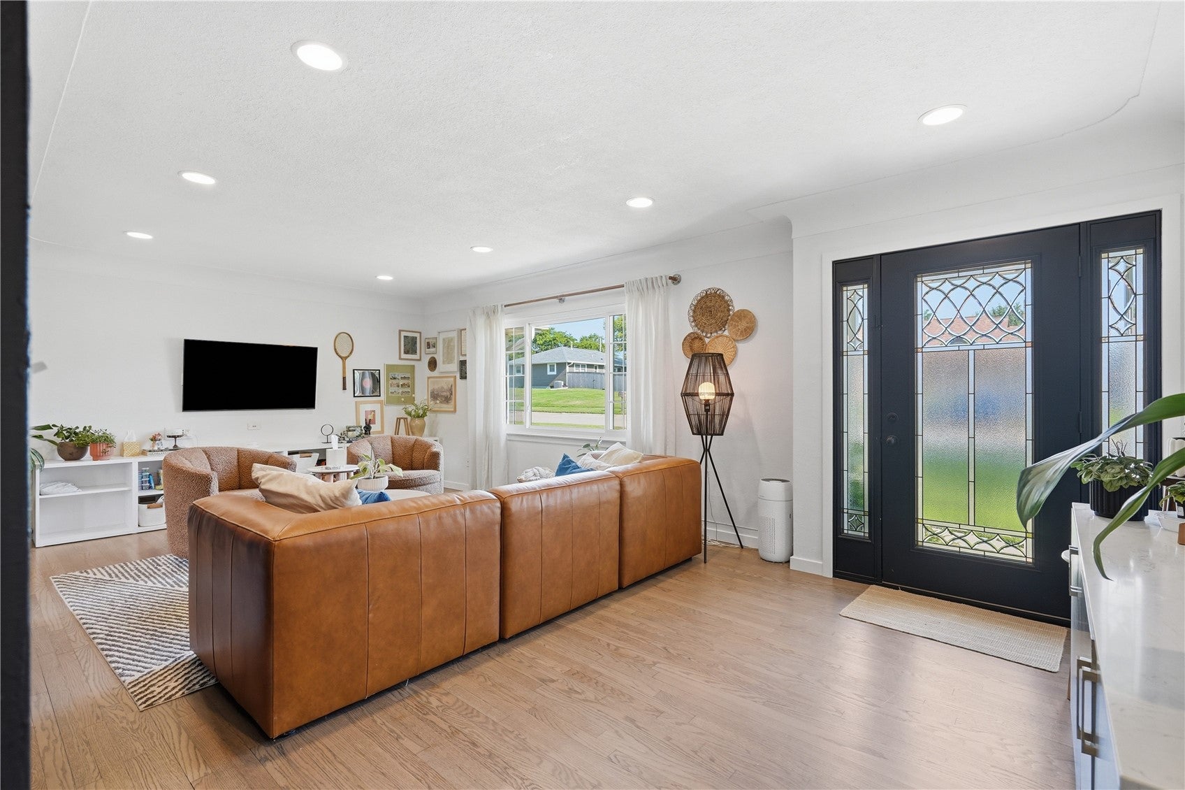 1925 Hidden Hollow Lane NW