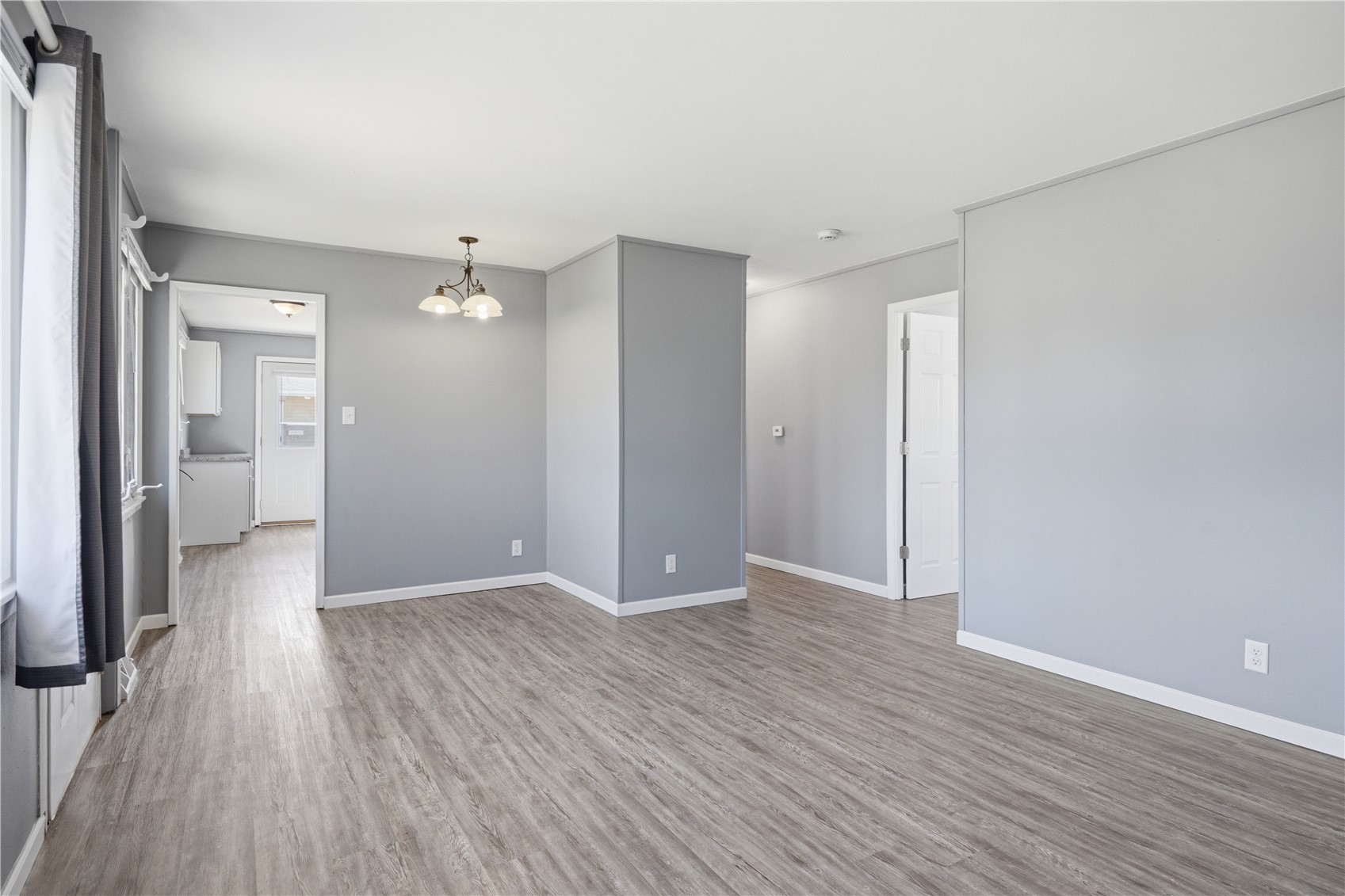 642 Old Marion Road NE