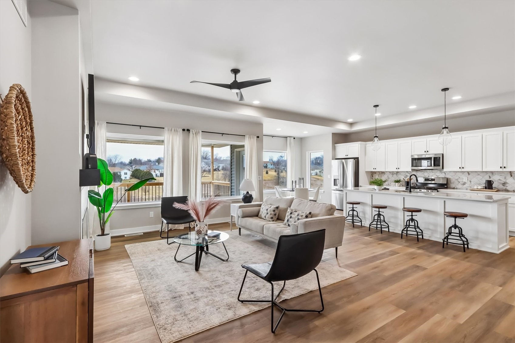 3215 Sunflower Street