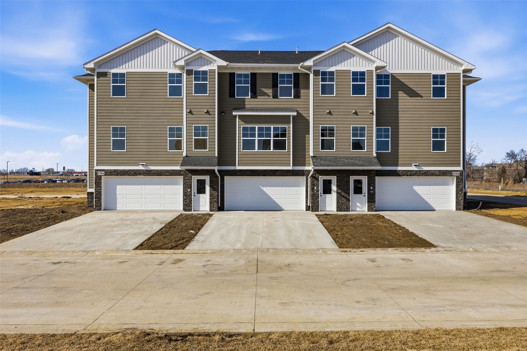 Photo 1 of 29 — 8705 Lewis Drive SW C, Cedar Rapids, IA 52404