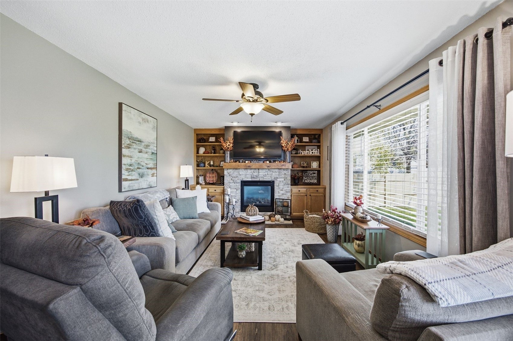 3509 Falcon View SW