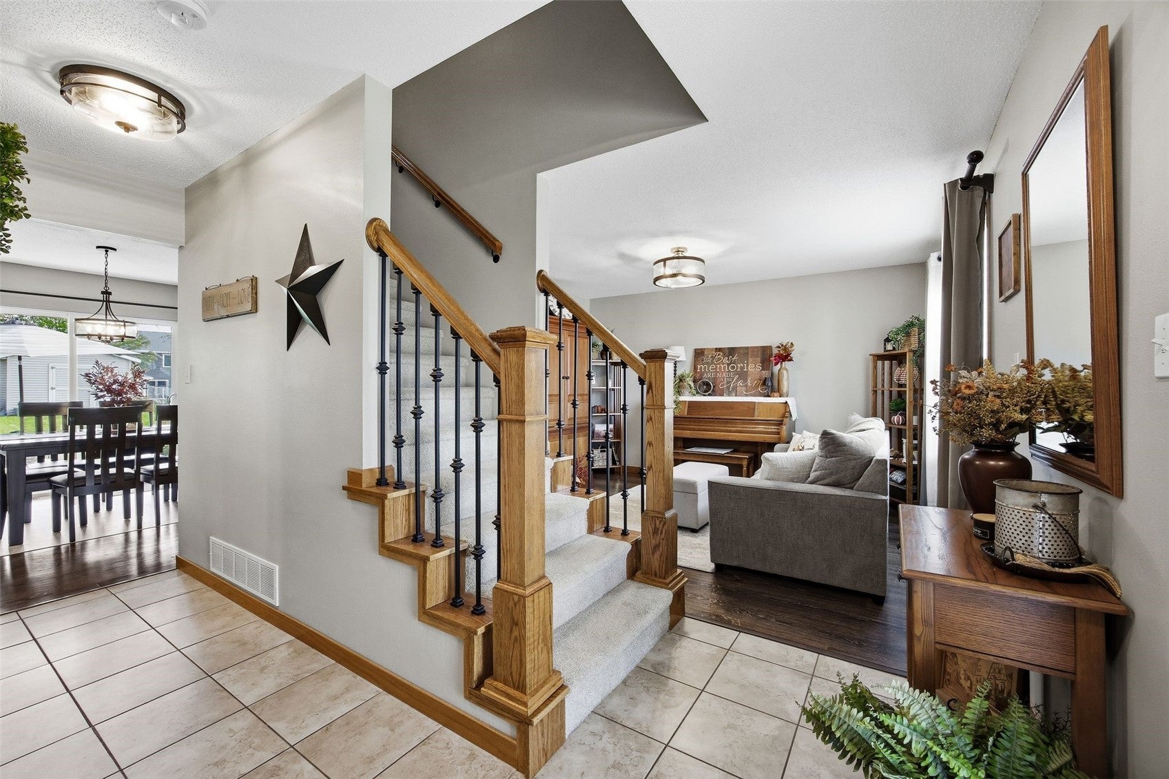 3509 Falcon View SW