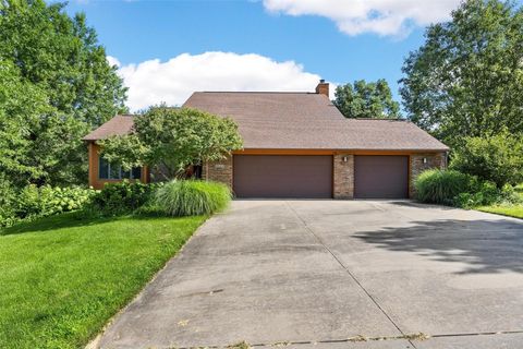 4644 Rapid Creek Trail NE Iowa City IA 52240