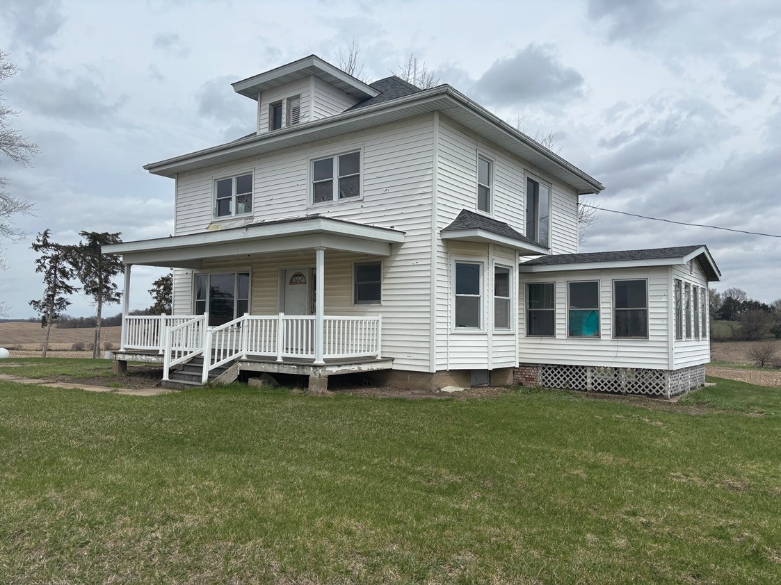2037 Ivanhoe Road