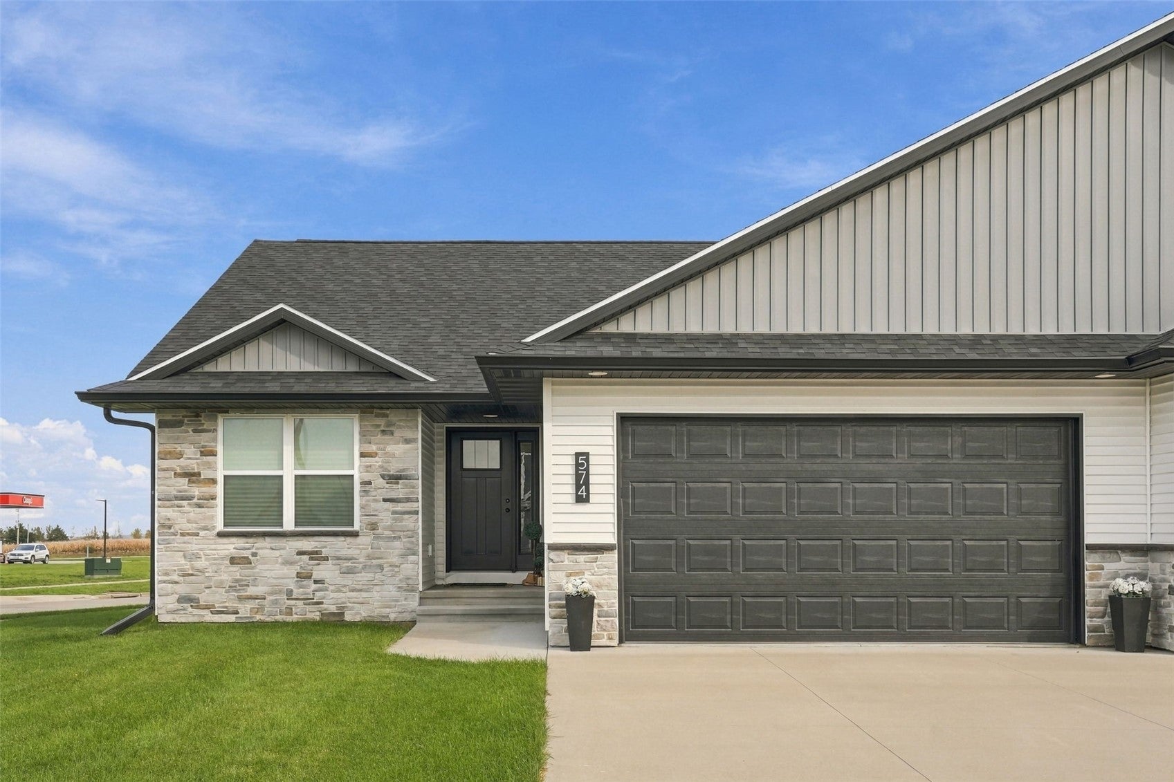 574 Driftwood Lane