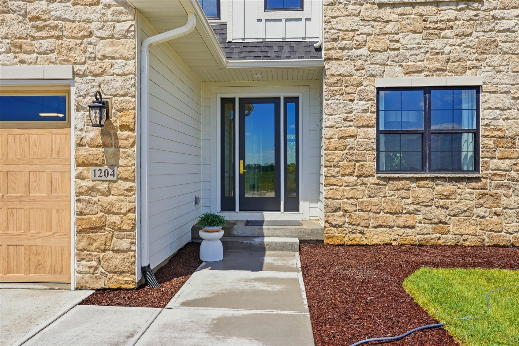 1204 Timber Trail