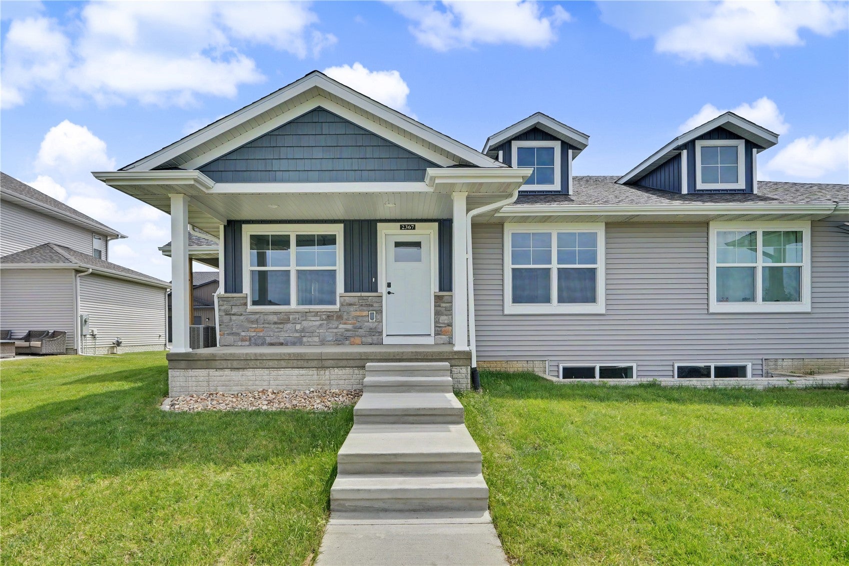 2334 Bluegrass Street