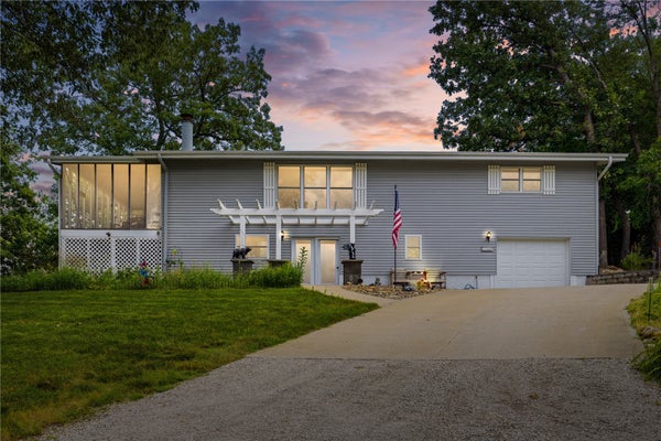 181 CENTER POINT DR, MONTEZUMA, IA 50171 - Image d61891caf278b224d581ba84fec66a4a/1621774036