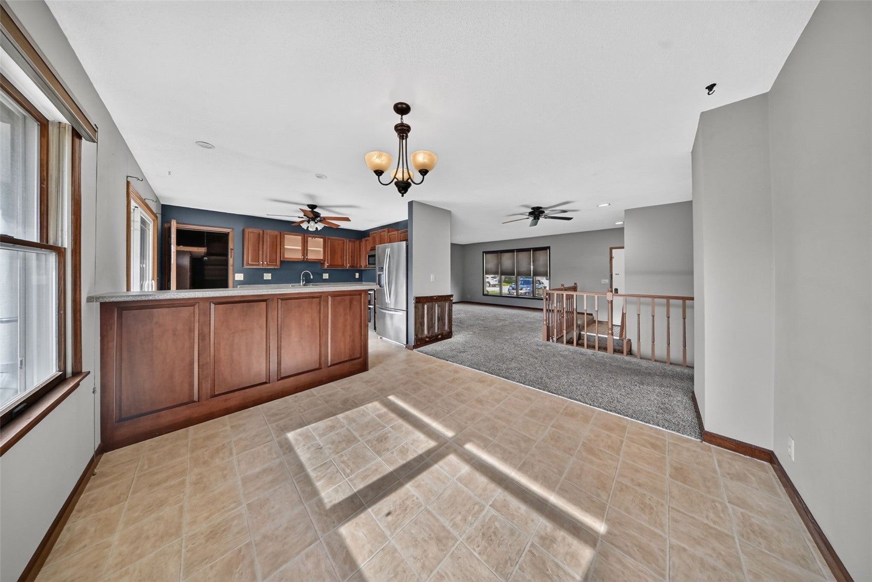 219 Boyson NE