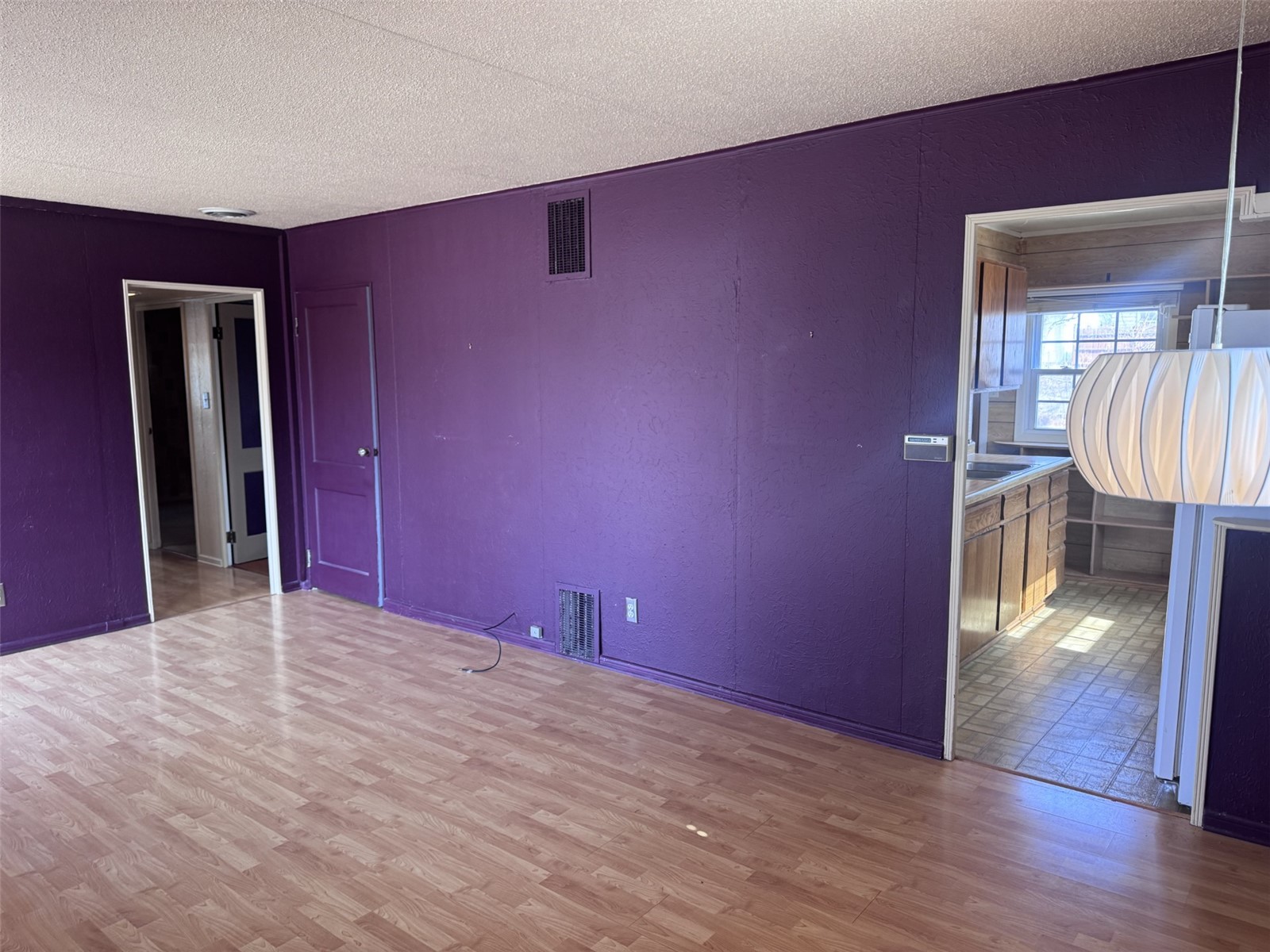 3735 Kencrest Drive NE