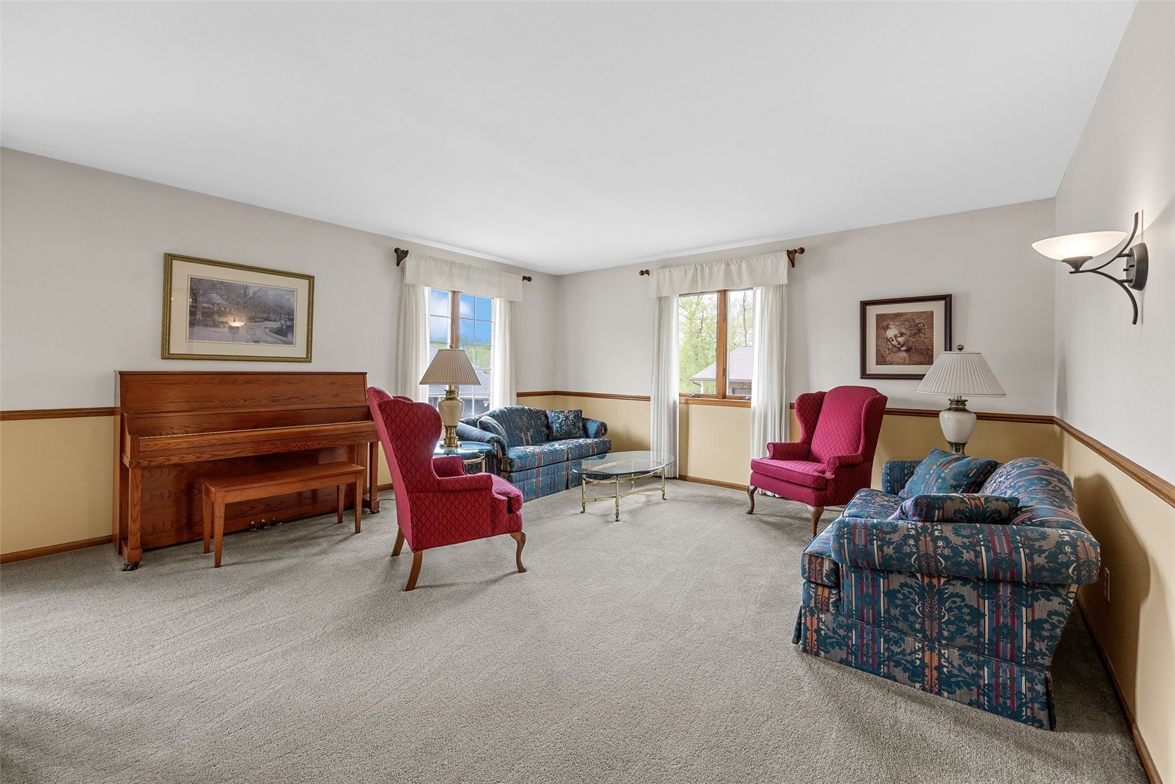 142 Red Fox Rd SE