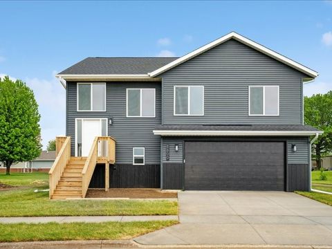 3107 Ginkgo Lane Muscatine IA 52761