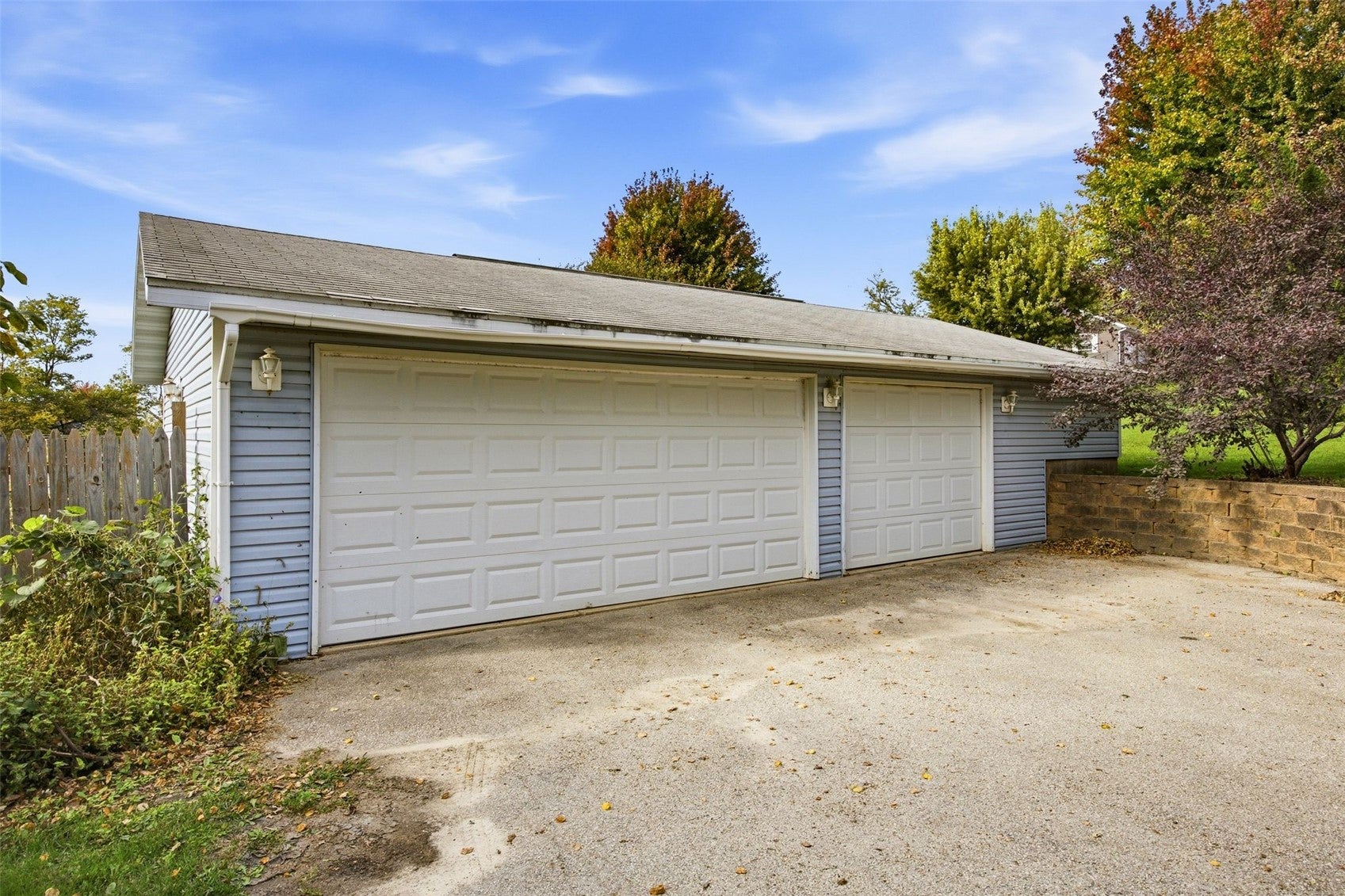 1407 244th Ave