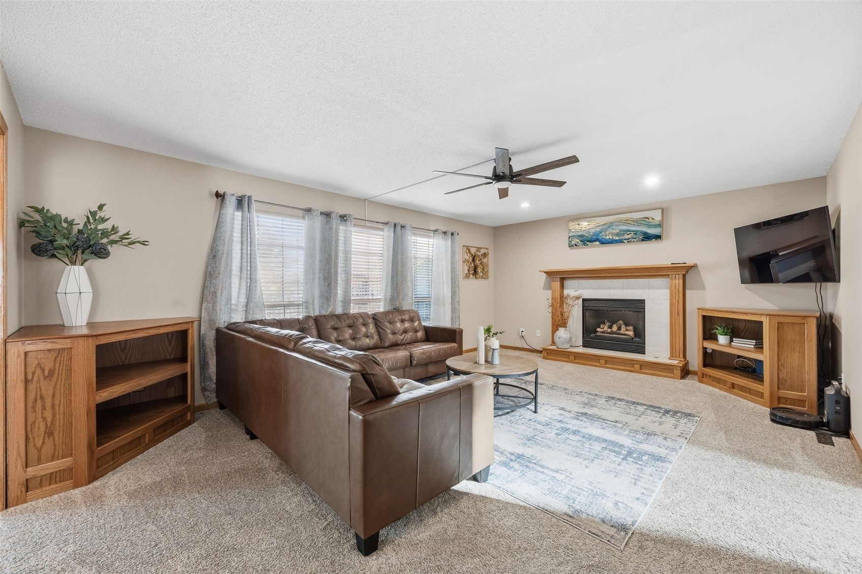 818 High Point Drive SW