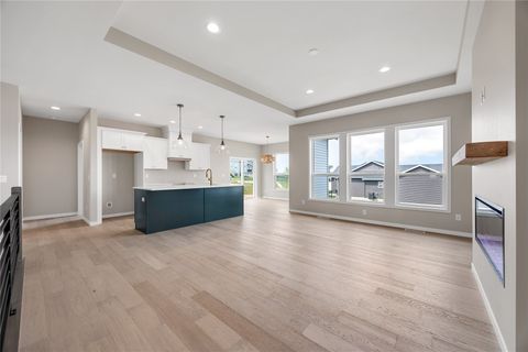 218 McCarran Avenue NE Cedar Rapids IA 52402