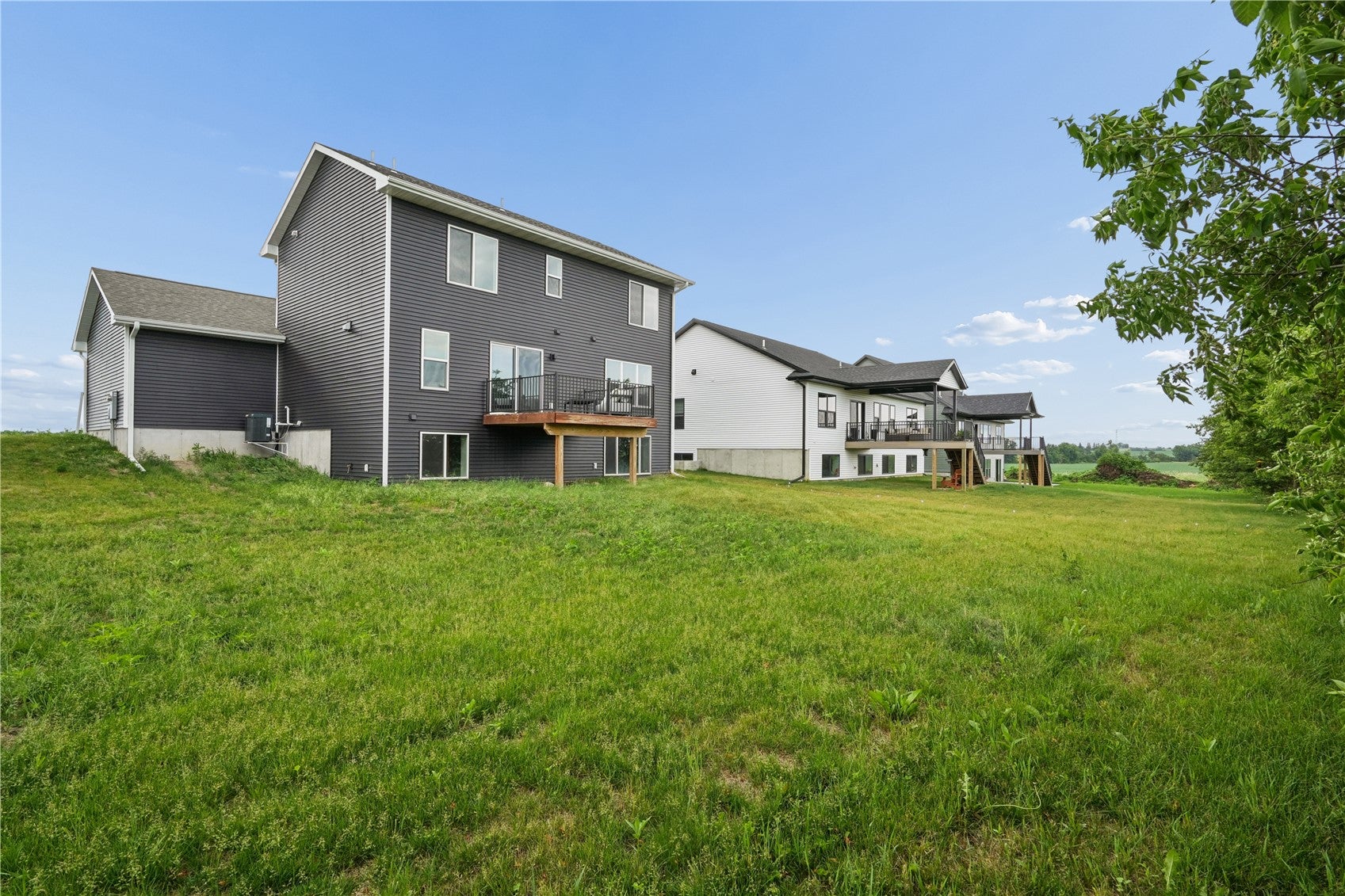 808 Crestview Drive